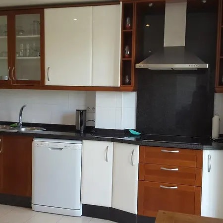 Lovely 3 Bed 2nd Floor In Miraflores Malaga