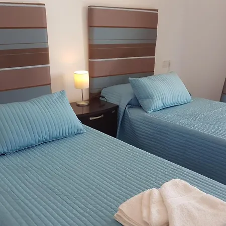 Lovely 3 Bed 2nd Floor In Miraflores Apartment