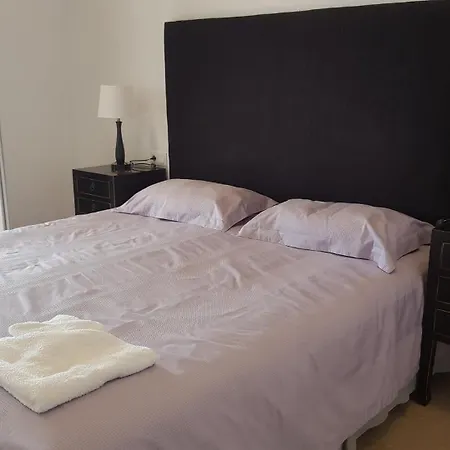 Apartment Lovely 3 Bed 2nd Floor In Miraflores